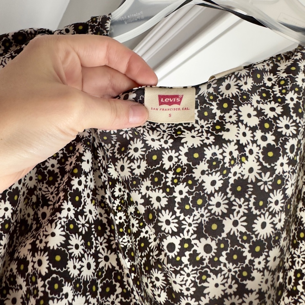 LEVI’S SHIRT - Picture 3 of 4